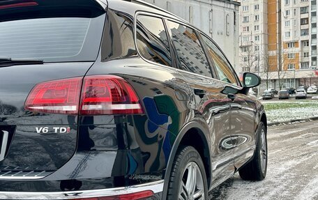 Volkswagen Touareg III, 2017 год, 4 170 000 рублей, 7 фотография