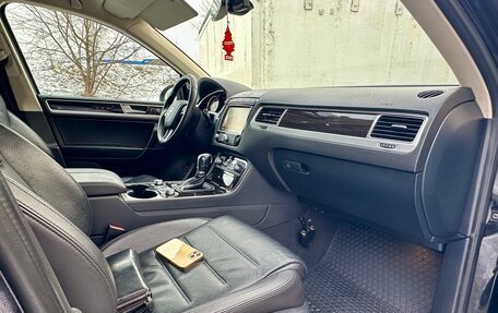 Volkswagen Touareg III, 2017 год, 4 170 000 рублей, 26 фотография