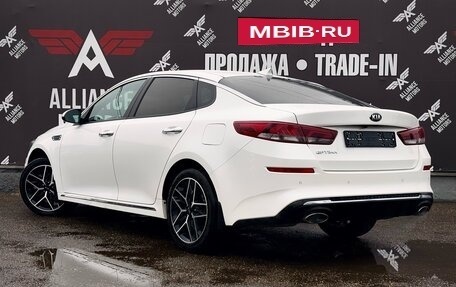 KIA Optima IV, 2018 год, 2 250 000 рублей, 5 фотография