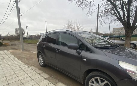 Toyota Verso I, 2010 год, 11 000 000 рублей, 10 фотография