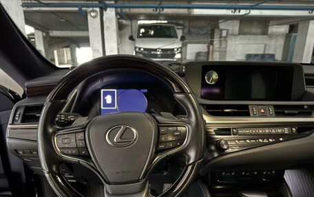 Lexus ES VII, 2019 год, 4 250 000 рублей, 15 фотография