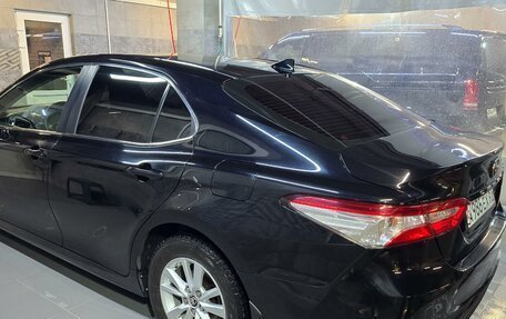 Toyota Camry, 2018 год, 2 100 000 рублей, 7 фотография