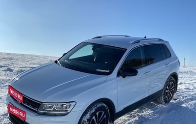 Volkswagen Tiguan II, 2019 год, 2 850 000 рублей, 1 фотография