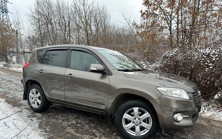 Toyota RAV4, 2011 год, 1 785 000 рублей, 2 фотография