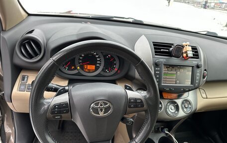 Toyota RAV4, 2011 год, 1 785 000 рублей, 16 фотография