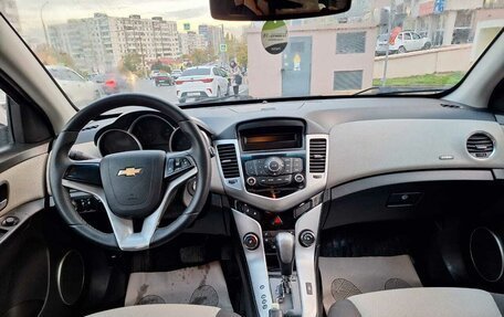 Chevrolet Cruze II, 2012 год, 950 000 рублей, 15 фотография