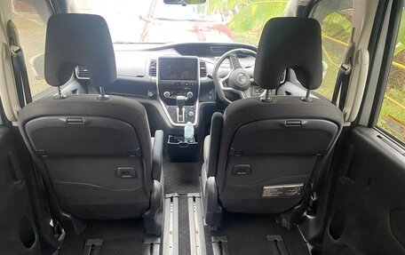 Nissan Serena IV, 2018 год, 2 395 000 рублей, 7 фотография