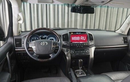 Toyota Land Cruiser 200, 2008 год, 3 290 000 рублей, 6 фотография