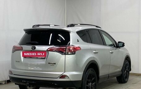 Toyota RAV4, 2019 год, 2 850 000 рублей, 5 фотография