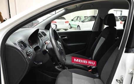 Volkswagen Polo VI (EU Market), 2012 год, 860 000 рублей, 10 фотография