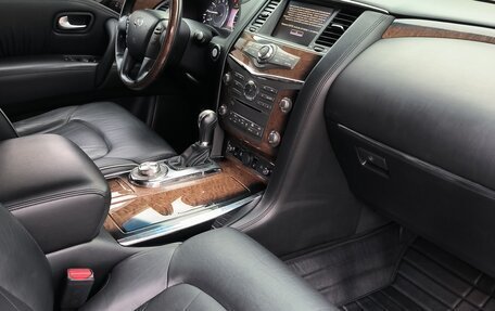 Infiniti QX56, 2013 год, 2 750 000 рублей, 16 фотография