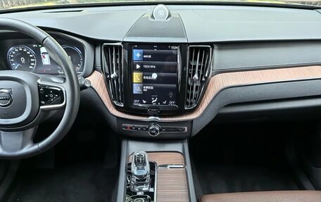 Volvo XC60 II, 2021 год, 4 260 000 рублей, 13 фотография