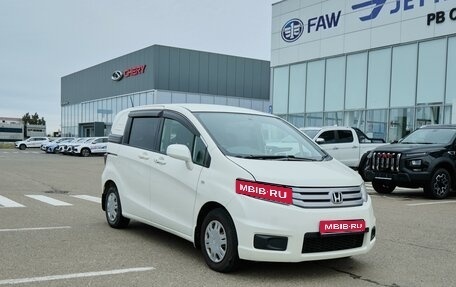 Honda Freed I, 2010 год, 940 000 рублей, 1 фотография