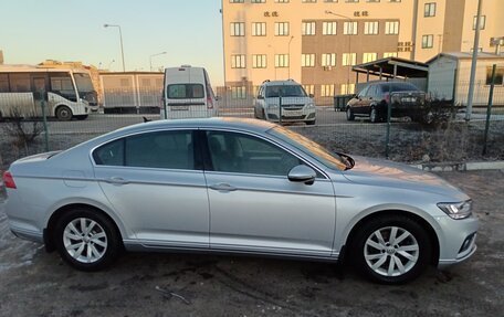 Volkswagen Passat B8 рестайлинг, 2019 год, 2 850 000 рублей, 37 фотография