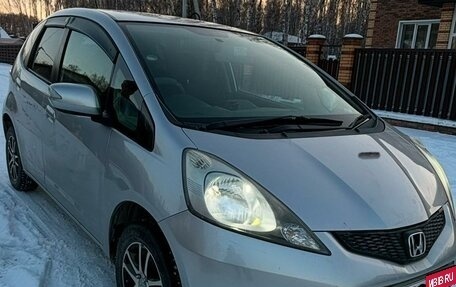 Honda Fit III, 2010 год, 848 000 рублей, 1 фотография