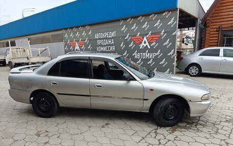 Mitsubishi Galant VIII, 1992 год, 260 000 рублей, 4 фотография