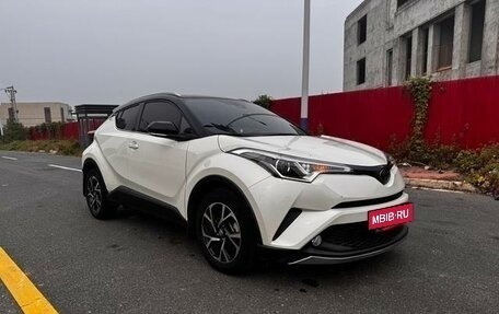 Toyota C-HR I рестайлинг, 2020 год, 2 050 000 рублей, 3 фотография