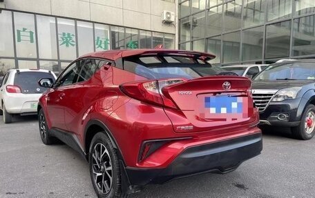 Toyota C-HR I рестайлинг, 2020 год, 2 050 000 рублей, 7 фотография