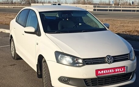 Volkswagen Polo VI (EU Market), 2012 год, 850 000 рублей, 1 фотография