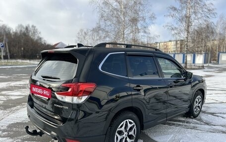 Subaru Forester, 2019 год, 2 990 000 рублей, 9 фотография