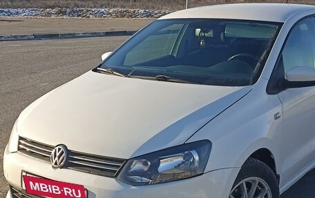 Volkswagen Polo VI (EU Market), 2012 год, 850 000 рублей, 3 фотография