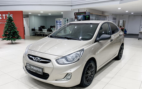 Hyundai Solaris II рестайлинг, 2013 год, 785 000 рублей, 5 фотография