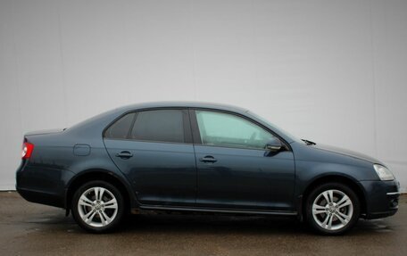 Volkswagen Jetta VI, 2010 год, 550 000 рублей, 8 фотография