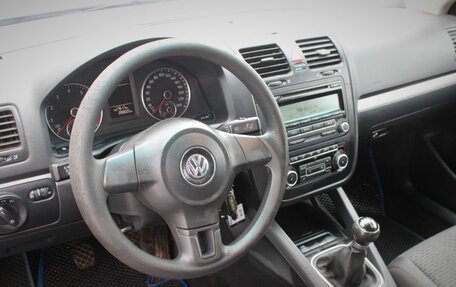 Volkswagen Jetta VI, 2010 год, 550 000 рублей, 14 фотография