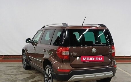 Skoda Yeti I рестайлинг, 2015 год, 1 285 000 рублей, 7 фотография