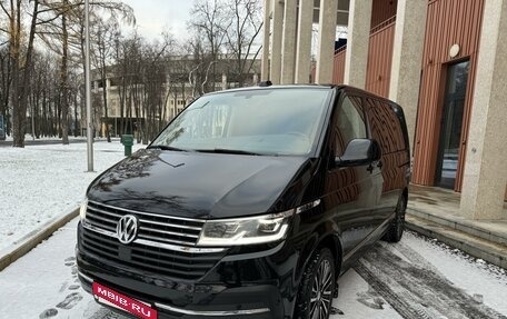 Volkswagen Multivan T6 рестайлинг, 2020 год, 6 250 000 рублей, 2 фотография