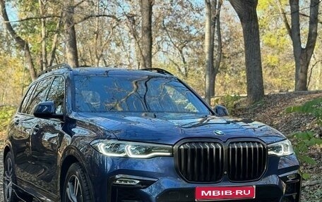 BMW X7, 2022 год, 6 200 000 рублей, 1 фотография