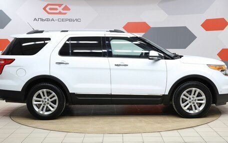 Ford Explorer VI, 2015 год, 2 290 000 рублей, 4 фотография