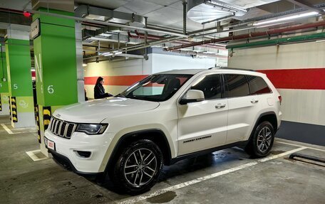 Jeep Grand Cherokee, 2018 год, 3 400 000 рублей, 12 фотография