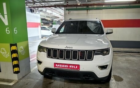 Jeep Grand Cherokee, 2018 год, 3 400 000 рублей, 17 фотография