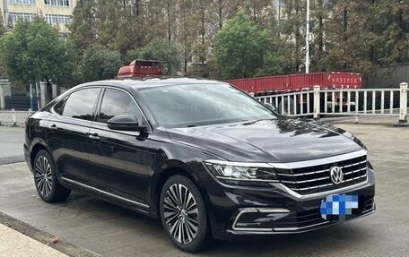 Volkswagen Passat B8 рестайлинг, 2021 год, 1 850 000 рублей, 3 фотография