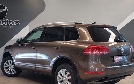 Volkswagen Touareg III, 2011 год, 2 180 000 рублей, 8 фотография