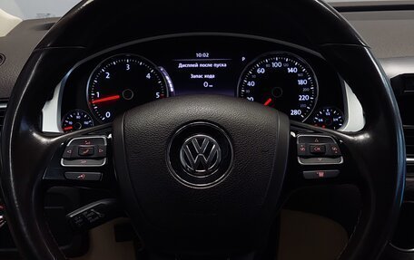 Volkswagen Touareg III, 2011 год, 2 180 000 рублей, 10 фотография