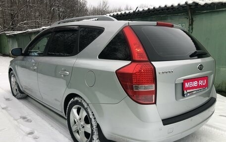 KIA cee'd I рестайлинг, 2011 год, 950 000 рублей, 7 фотография