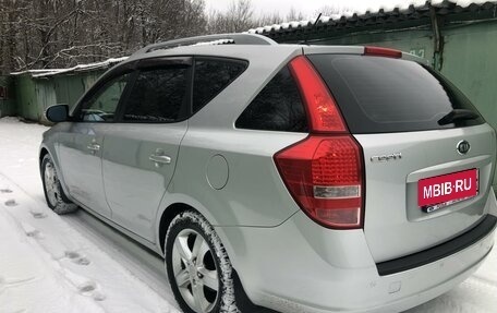 KIA cee'd I рестайлинг, 2011 год, 950 000 рублей, 6 фотография