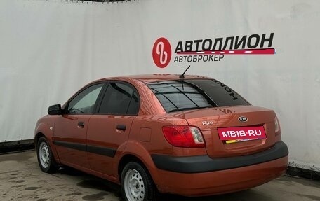 KIA Rio II, 2007 год, 530 000 рублей, 3 фотография