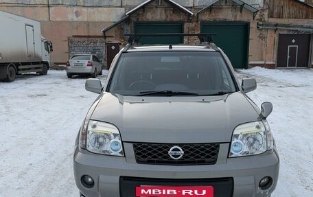 Nissan X-Trail, 2004 год, 800 000 рублей, 4 фотография