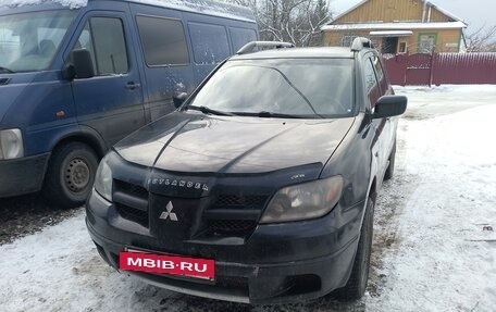 Mitsubishi Outlander III рестайлинг 3, 2003 год, 450 000 рублей, 4 фотография