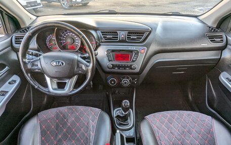 KIA Rio III рестайлинг, 2014 год, 850 000 рублей, 20 фотография