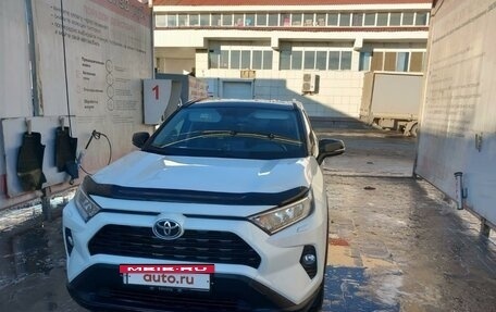 Toyota RAV4, 2020 год, 4 100 000 рублей, 2 фотография