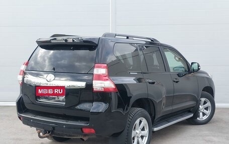 Toyota Land Cruiser Prado 150 рестайлинг 2, 2015 год, 3 149 000 рублей, 6 фотография