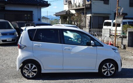 Mitsubishi eK Wagon III рестайлинг, 2013 год, 560 016 рублей, 4 фотография