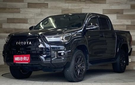 Toyota Hilux VIII, 2023 год, 4 965 000 рублей, 2 фотография