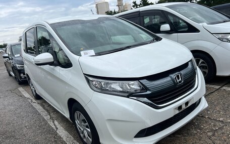 Honda Freed II, 2017 год, 1 400 000 рублей, 2 фотография