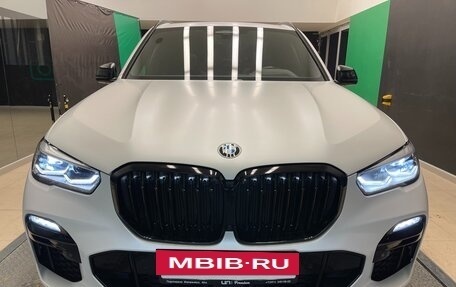 BMW X5, 2019 год, 6 700 000 рублей, 3 фотография