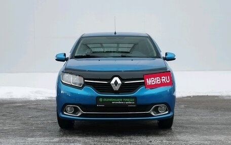 Renault Logan II, 2017 год, 825 000 рублей, 2 фотография